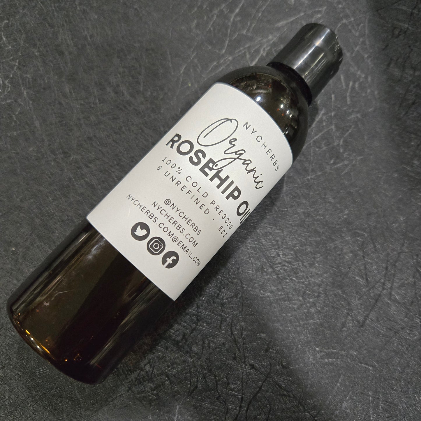 Rosehip Oil | Fades Scars, Spots & Fine Lines